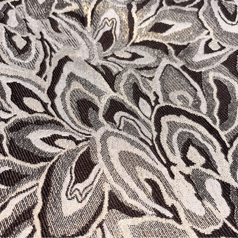 Ann Taylor LOFT skirt, brown/cream/gold metallic print, zipper on side, lined - Picture 6 of 9